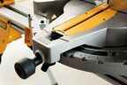 Комбинированная торцовочная пила DEWALT D27113, 1600 Вт, 305 мм, 3300 об/мин (D27113-QS)