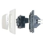 Выключатель трёхклавишный - Legrand Etika - 10А 250В винтовые зажимы - слоновая кость