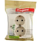 Розетка двойная с заземлением - Legrand Etika - со шторками в сборе 16А 250В винтовые зажимы - слоновая кость