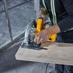 Пила дисковая электрическая DeWalt 1500 Вт 190 мм (DWE5615)