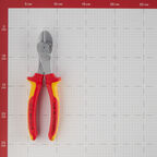 Бокорезы диэлектрические Knipex 180 мм (KN-7406180SB)