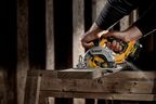 Аккумуляторная дисковая пила DEWALT DCS512N, 12 В, 140 мм, 3600 об/мин, без АКБ и ЗУ (DCS512N-XJ)