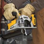Аккумуляторная ручная дисковая пила по металлу DEWALT DCS373N, 18 В, XR