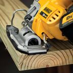 Аккумуляторный лобзик DEWALT DCS331M2, 18 В, 3000 ход/мин, 26 мм, с 2 АКБ 4 Ач и ЗУ, в кейсе (DCS331M2-QW)