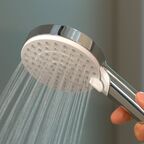Душевая стойка Hansgrohe Crometta S 240 1jet Showerpipe 27267000 с термостатом, без излива, белая, хром