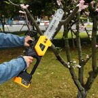 Пила цепная аккумуляторная Deko DKCHS 20 2x4.0 Ah 30.5 см