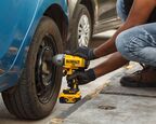 Аккумуляторный гайковерт DEWALT DCF899NT, 18 В, 950 Нм, 2400 уд/мин, без АКБ и ЗУ, в кейсе TSTAK (DCF899NT-XJ)