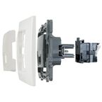 Розетка компьютерная RJ45 категория 5e UTP - Legrand Etika - слоновая кость