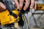 Дисковая пила DEWALT DWE576K, 1600 Вт, 190 мм, 5200 об/мин, в кейсе (DWE576K-QS)