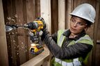 Аккумуляторный набор DEWALT DCK355P2T: дрель-шуруповерт DCD800 + перфоратор DCH172 + УШМ DCG405, 2 АКБ 5 Ач и ЗУ, в кейсе TSTAK