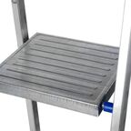 Стремянка алюминиевая Ladderbel STR-AL-5 5 ступеней, максимальная нагрузка 150 кг