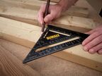 Кровельный угольник DEWALT DWHT46031-0, дюймовый, 17.7 см (7")