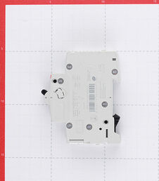 Автоматический выключатель модульный ABB S201 1P 6А тип C 6 кА 220 В (2CDS251001R0064)