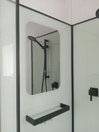Душевая кабина Ceruttispa 90x90 KORRA90B стекло прозрачное, профиль черный