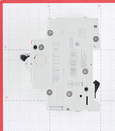 Автоматический выключатель модульный ABB S203 3P 25А тип C 6 кА 400 В (2CDS253001R0254)