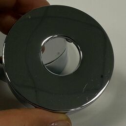Отражатель (чашка) для смесителя и полотенцесушителя 3/4", цвет хром (пара: 2 шт.). Товар уцененный