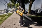 Аккумуляторная воздуходувка DEWALT DCMBL777X1, 54 В, 1291 м³/ч, с АКБ 3 Ач и ЗУ (DCMBL777X1-QW)