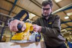 Рубанок DEWALT D26500, 1050 Вт, 13500 об/мин, 82 мм, в кейсе (D26500K-QS)