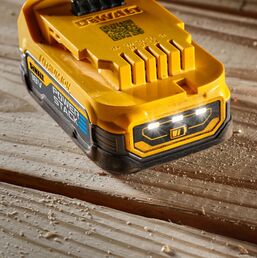 Аккумулятор DEWALT POWERSTACK DCBP034E2, Li-Ion, 18 В, 1.7 Ач, 2 шт. (DCBP034E2-XJ)