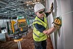 Аккумуляторный лазерный нивелир DEWALT DCE089D1G, 12 В, зеленый луч, 35 м, с АКБ 2 Ач и ЗУ, в кейсе TSTAK (DCE089D1G-QW)