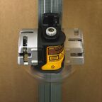 Самовыравнивающийся линейный КРАСНЫЙ лазерный уровень DEWALT DW089K