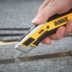 Лезвие для ножа DEWALT DWHT0-11131, трапециевидное, 5 шт.