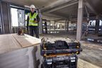 Аккумуляторное зарядное устройство-радиоприемник DEWALT DWST1-81078, 12/18/54 В, 45 Вт (DWST1-81078-QW)
