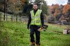 Аккумуляторный триммер DEWALT DCMST561P1, 18 В, 6000 об/мин, с АКБ 5 Ач и ЗУ (DCMST561P1-QW)