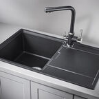 Мойка для кухни Granula 78х50х20 см врезная с крылом с сифоном кварц шварц