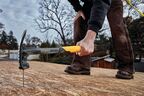 Молоток с прямым заострённым гвоздодёром DEWALT TOUGHSERIES, облегчённый 340 г. (DWHT51135-0)
