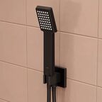 Подключение для душевого шланга Iddis Folk FOLBL00i62 цвет черный матовый