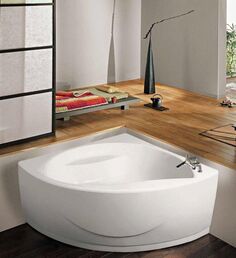 Акриловая ванна Jacob Delafon Presquile 145x145 E6045RU-00 белая