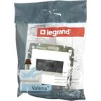 Розетка компьютерная RJ45 категория 5e UTP - Legrand Valena - с захватами - белый