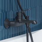 Смеситель для ванны Damixa Alder 641000300 однорычажный цвет черный матовый