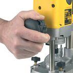 Вертикальный фрезер DEWALT DW621K, 1100 Вт, 24000 об/мин, 55 мм, в кейсе (DW621K-QS)