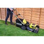 Аккумуляторная бесщеточная газонокосилка Ryobi