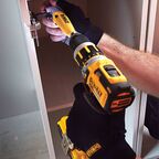 Угловая ударная насадка DEWALT DT71517T, с набором бит, 9 шт.