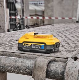 Аккумулятор DEWALT POWERSTACK DCBP518, Li-Ion, 18 В, 5 Ач (DCBP518-XJ)