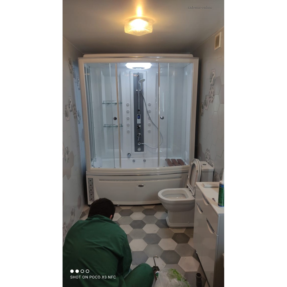 Душевой бокс Радомир Элис-1 168x85 1-04-1-2-4-0950 стекло прозрачное, профиль белый
