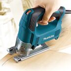 Лобзик сетевой Makita 4329X1 450 Вт, набор пилок 5 шт.