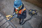 Аккумуляторная угловая шлифмашина DEWALT DCG418N, 54 В, 125 мм, 9000 об/мин, без АКБ и ЗУ (DCG418N-XJ)