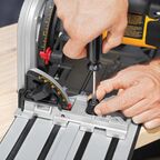 Дисковая пила DEWALT DWS520KT, 1300 Вт, 165 мм, 4000 об/мин, в кейсе TSTAK (DWS520KT-QS)