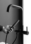 Смеситель напольный для ванны и душа Allen Brau Priority 5.31008-31 черный матовый
