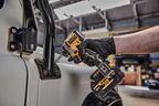 Аккумуляторный шуруповерт DEWALT DCF850E2T, 18 В, 206.2 Нм, 3800 уд/мин, с 2 АКБ 1.7 Ач и ЗУ, в кейсе TSTAK (DCF850E2T-QW)