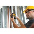 Самовыравнивающийся линейный КРАСНЫЙ лазерный уровень DEWALT DCE088D1R